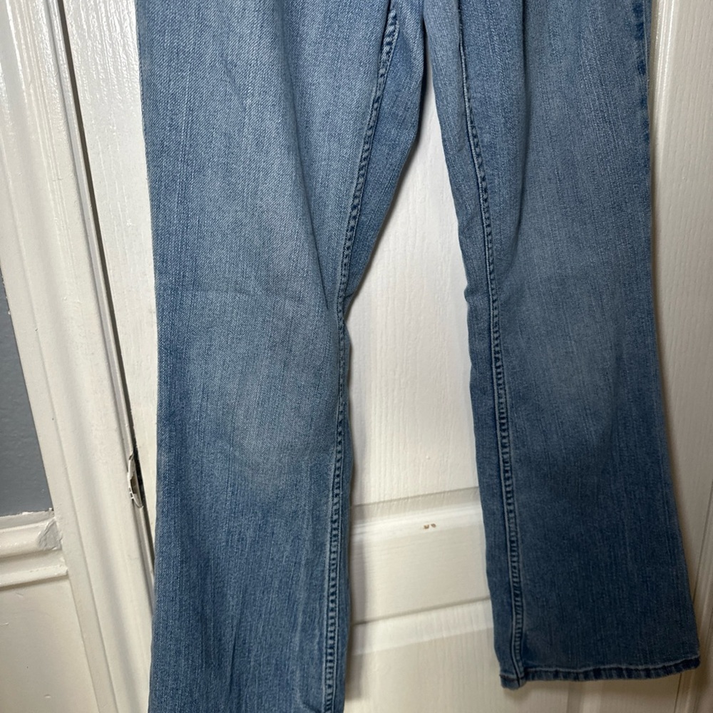 American Eagle Women’s Y2K Strech Skinny Flare Jeans Size 2 Petite Color Blue - Picture 3 of 15